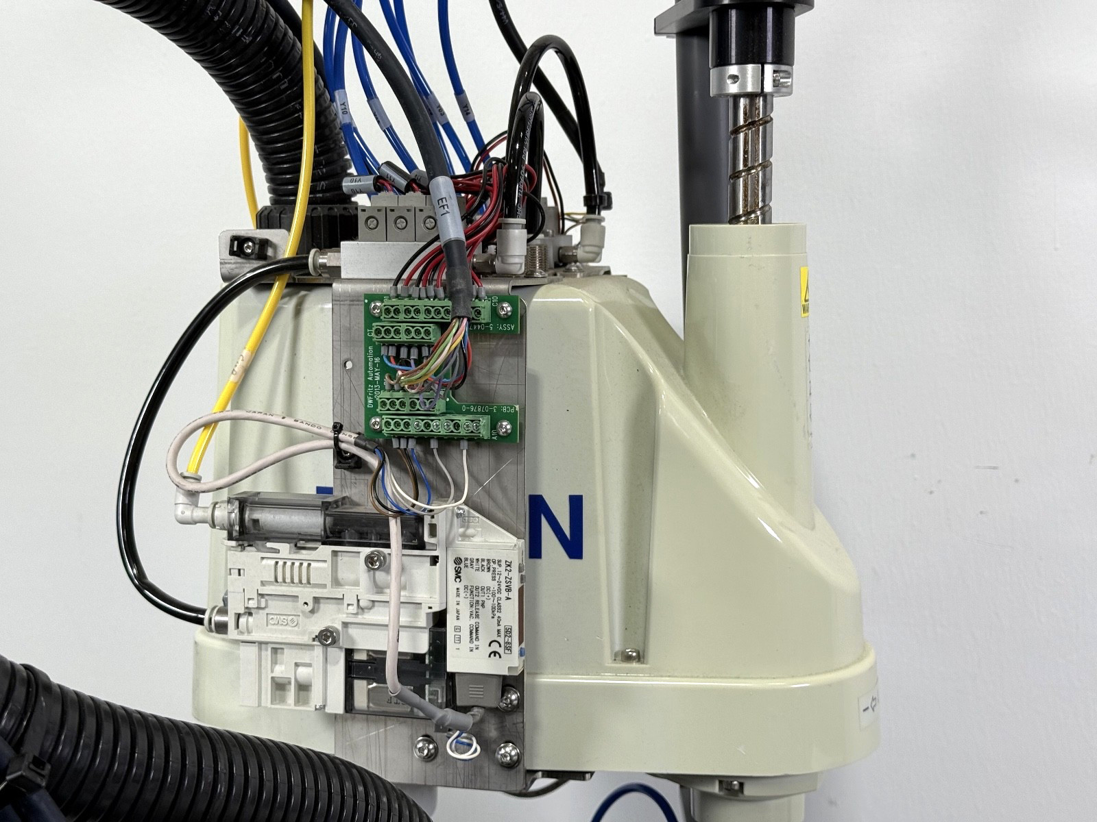 Seiko Epson LS3-401S 4-Axis SCARA Robot w/ RC90 Controller 200–240VAC Test
