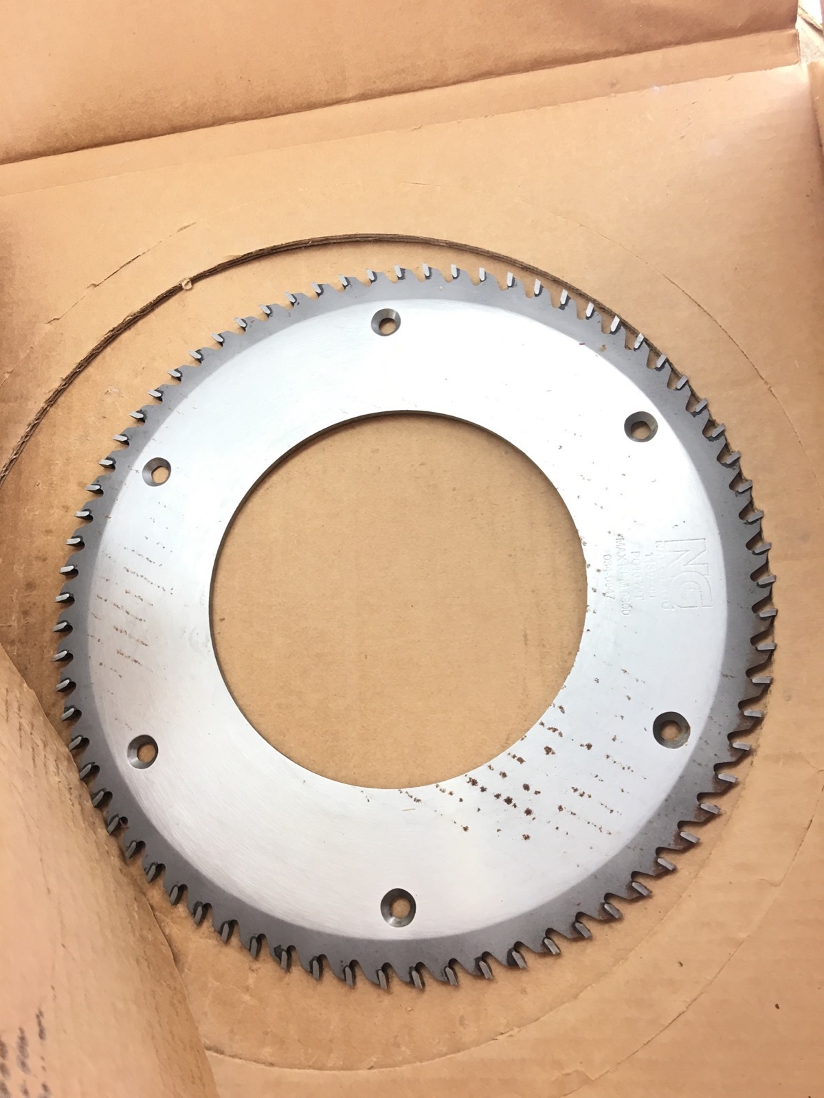 NEW IN BOX NAP GLADU 1139-09 PC10 72T 5300 RPM CARBIDE TIPPED SAWBLADE, B372