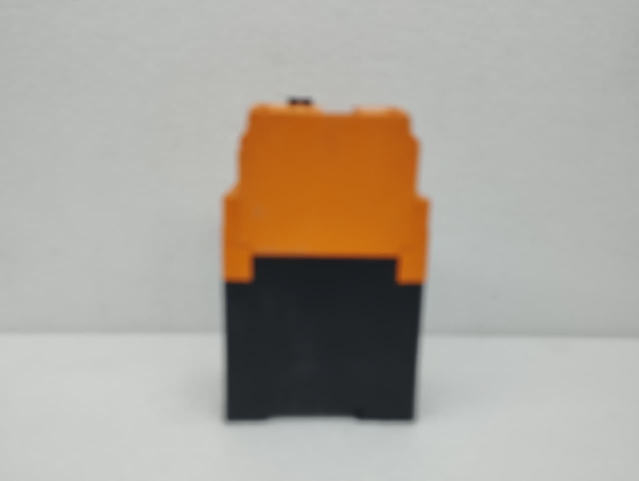 IFM Electronic Frequency/Speed Monitor DD2505 New