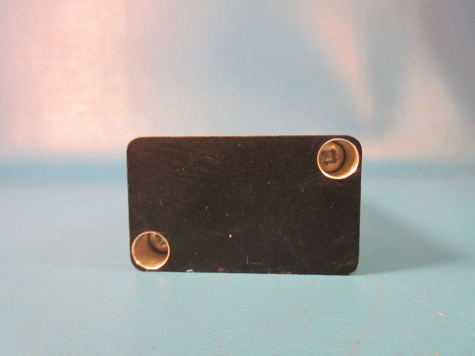 NORGREN X3360702, PNEUMATIC PILOT VALVE, 1/4″ PORTS, 5/3