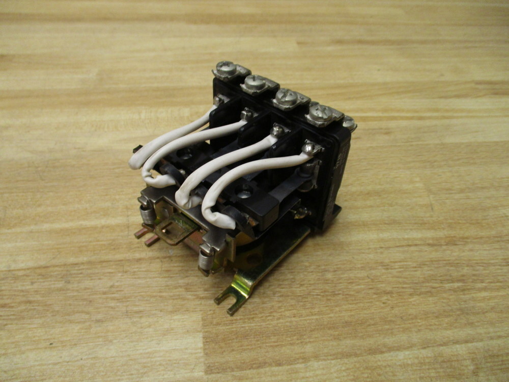 AMF Potter & Brumfield PM-1261-1 Relay PM12611