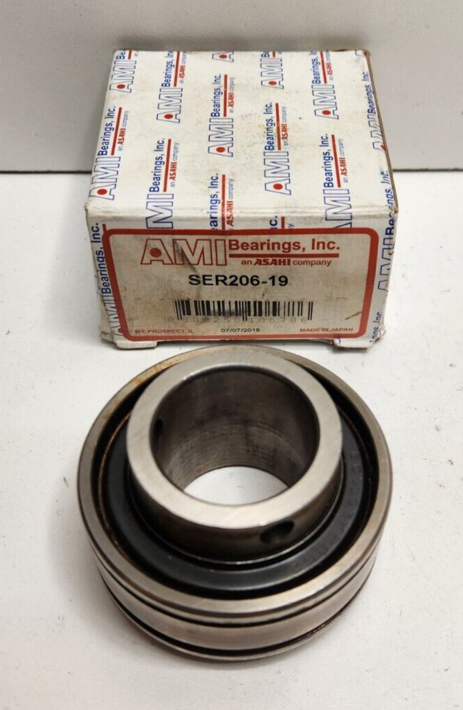 NEW IN BOX! AMI 1-3/16″ BORE BEARING INSERT SER206-19
