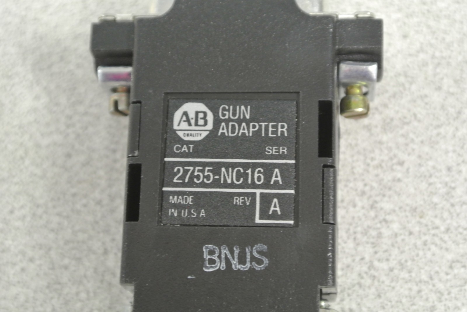 ALLEN-BRADLEY 2755-NC16 GUN ADAPTER for 2755-G2 / 2755-DM9 SCANNERS NEW SURPLUS