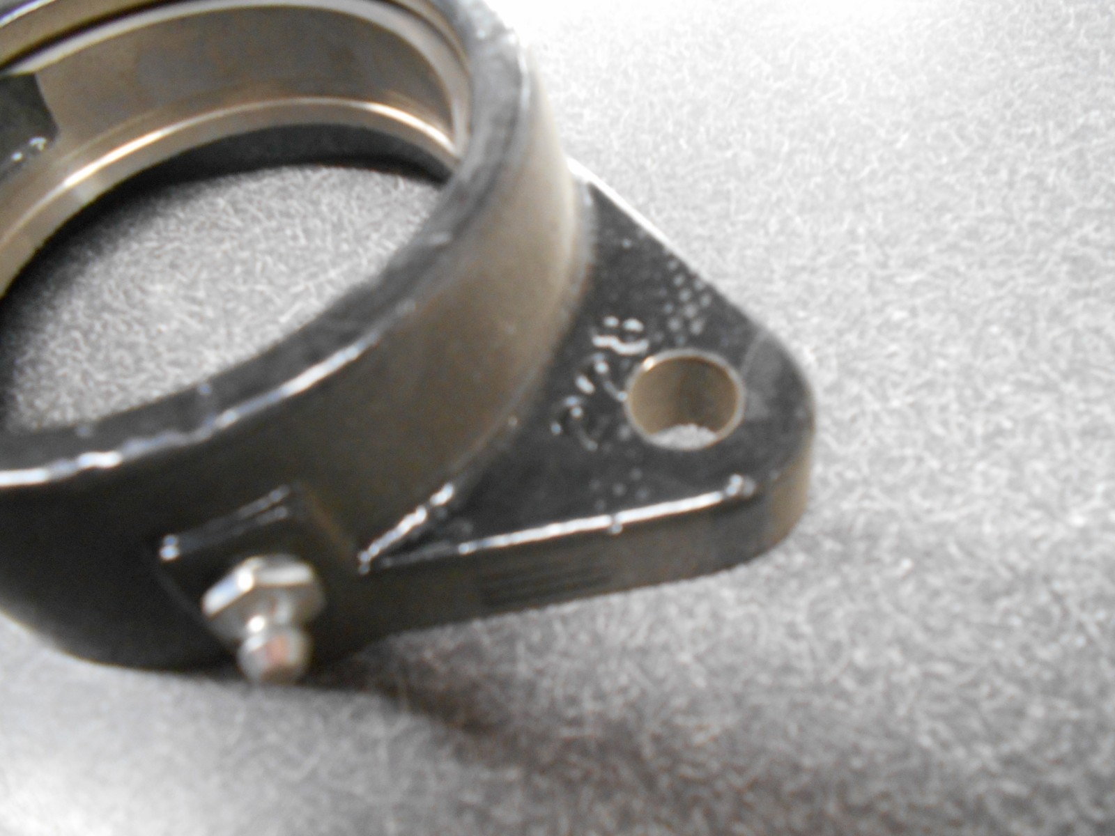 Burns/Tisco 85mm 2-Bolt Greasable Bearing Flange. T85-R. NEW!