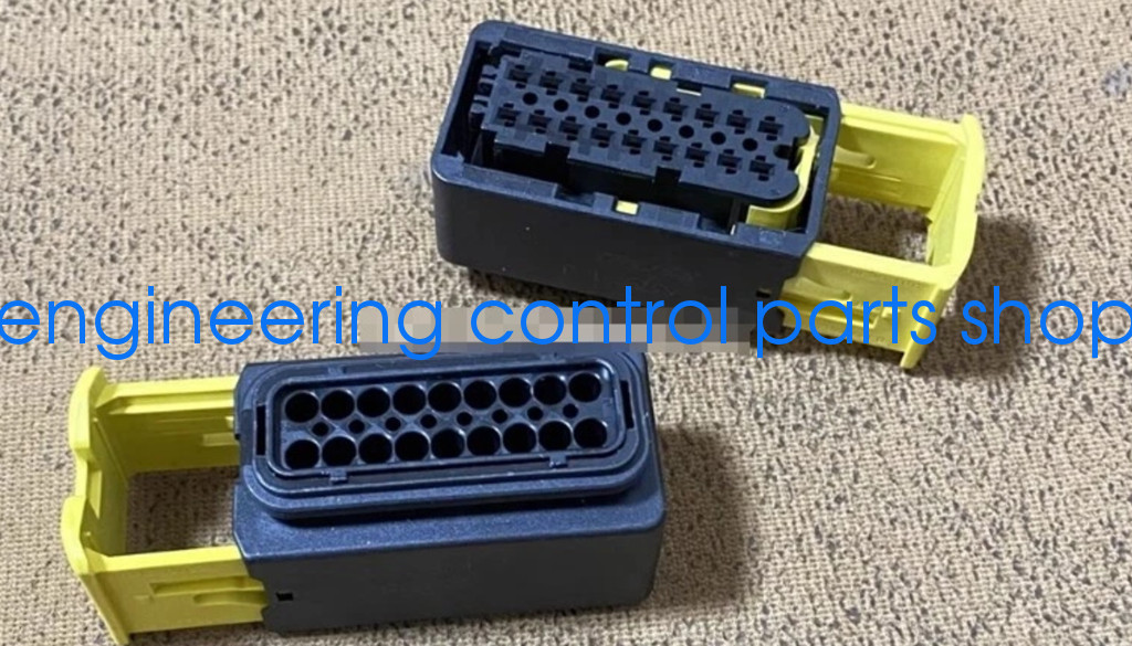 10PCS new for Jacket 2-1703639-1 Connector 12-pin Plug