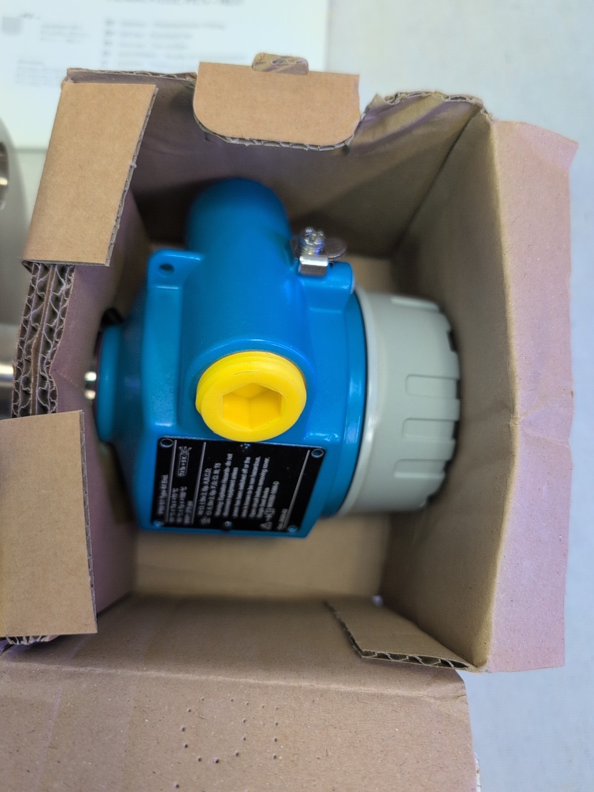 ENDRESS HAUSER LIQUIPHANT M FTL51-E0DX5/0 13.5IN, LEVEL SWITCH VIBR