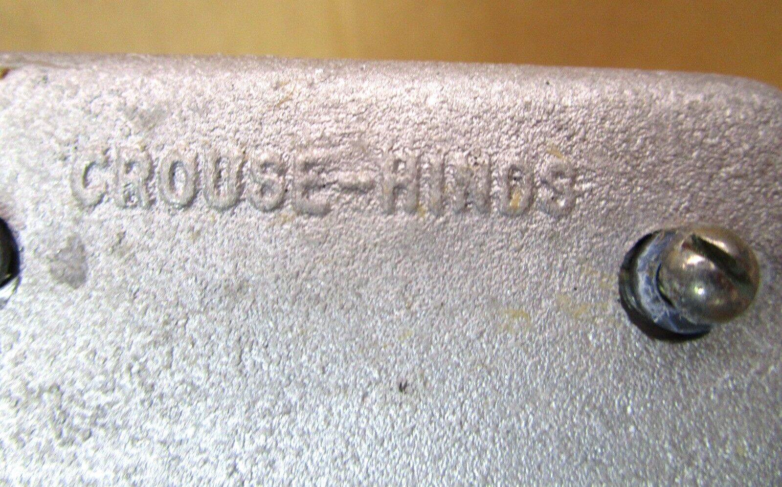 Crouse-Hinds DS 100G Outlet Box Covers Box of 10 Pieces 51297LR