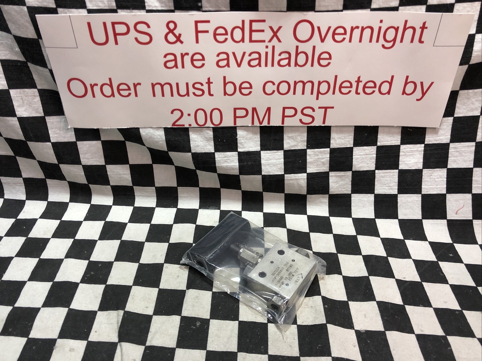 BUTECH NEEDLE VALVE 1/4″, 15UV41V316, 15UV41V, A16600, 81180, SHIPSAMEDAY#122Q30