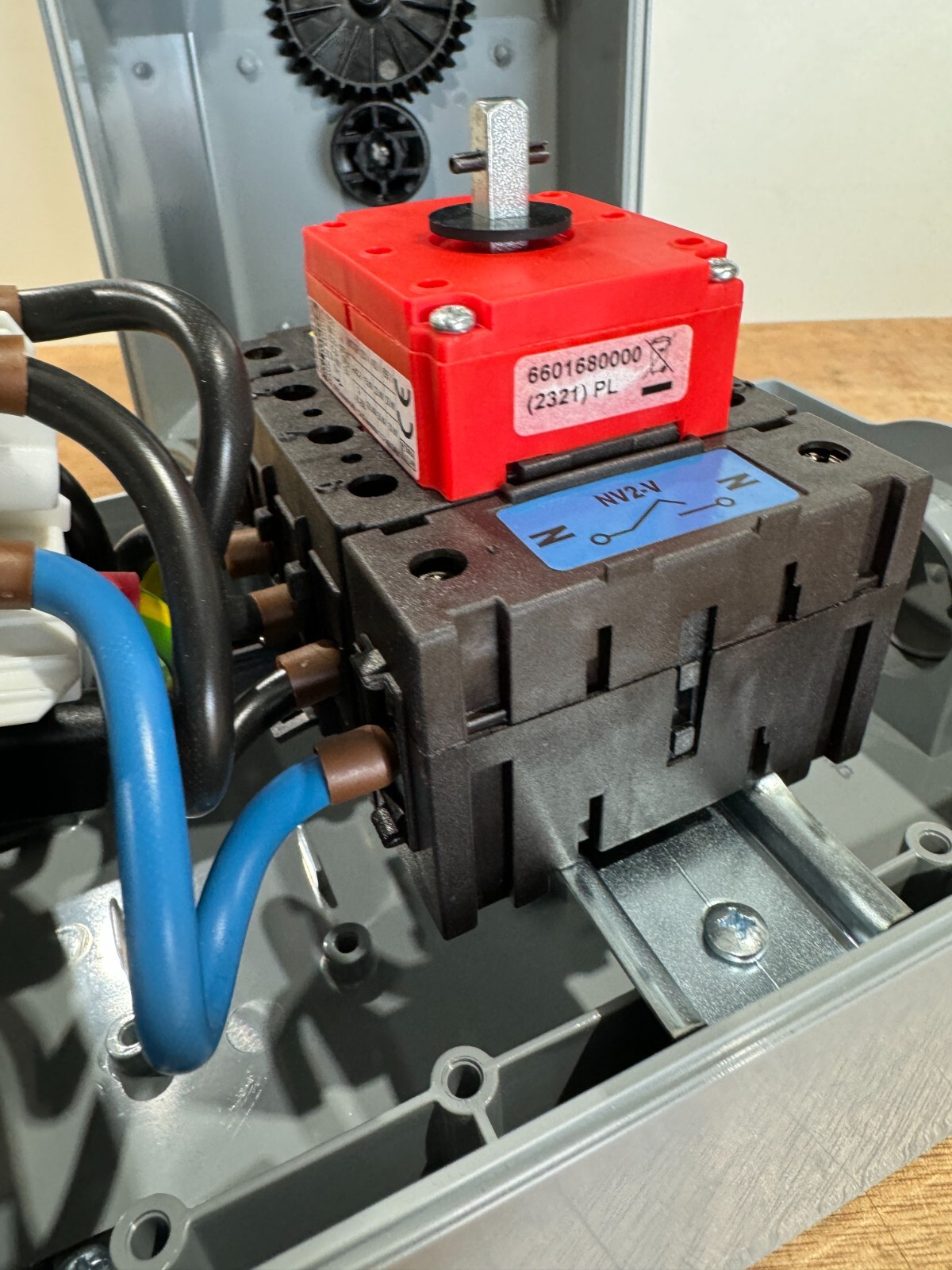 PCE Type 7535 Industrial Wall Socket 3P + N + E ( 63 Amp ) 63A-6 Made Austria