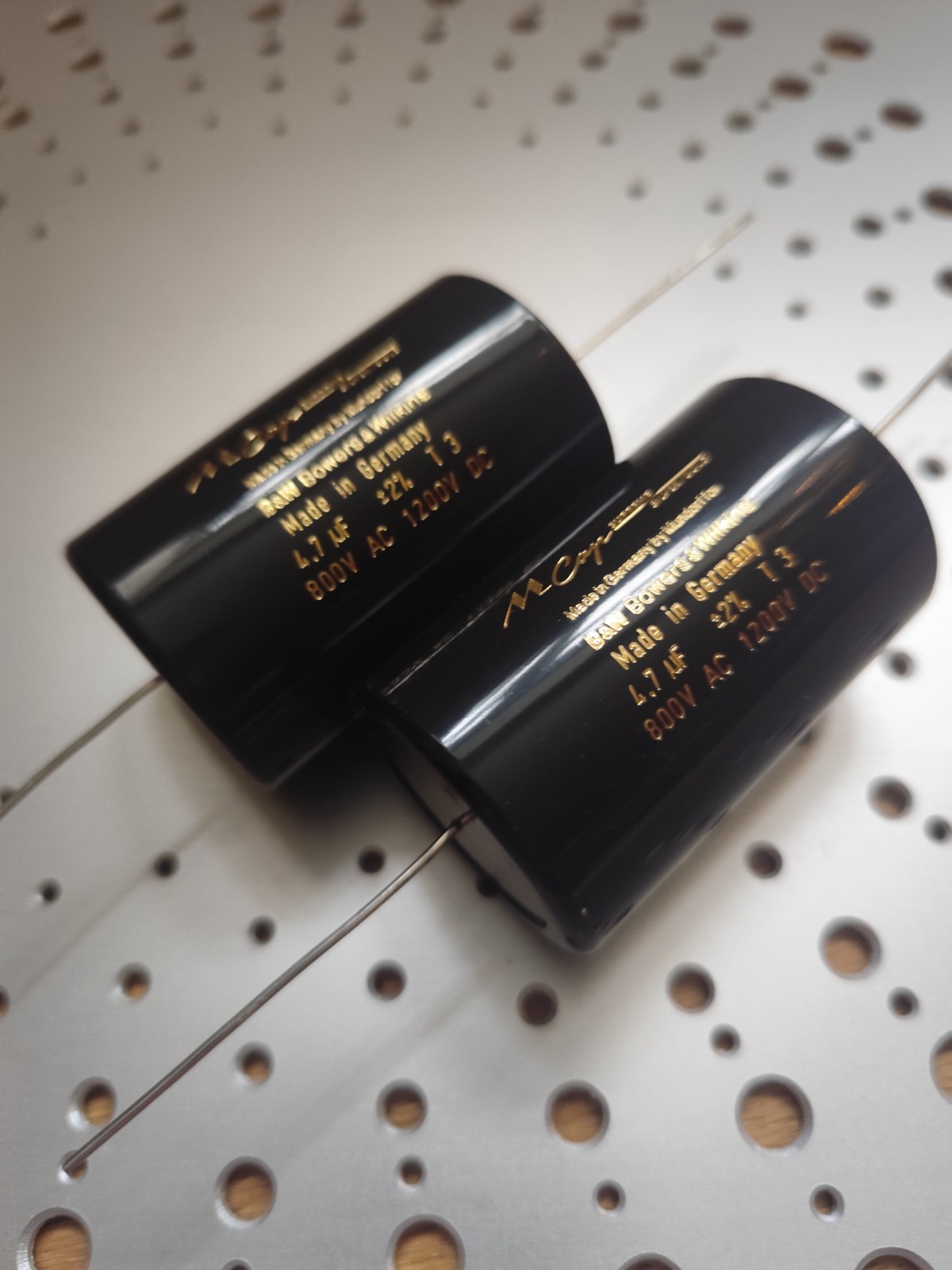 Mundorf Mcap Supreme Silver Gold capacitors 4.7uf/1200VDC matched pair