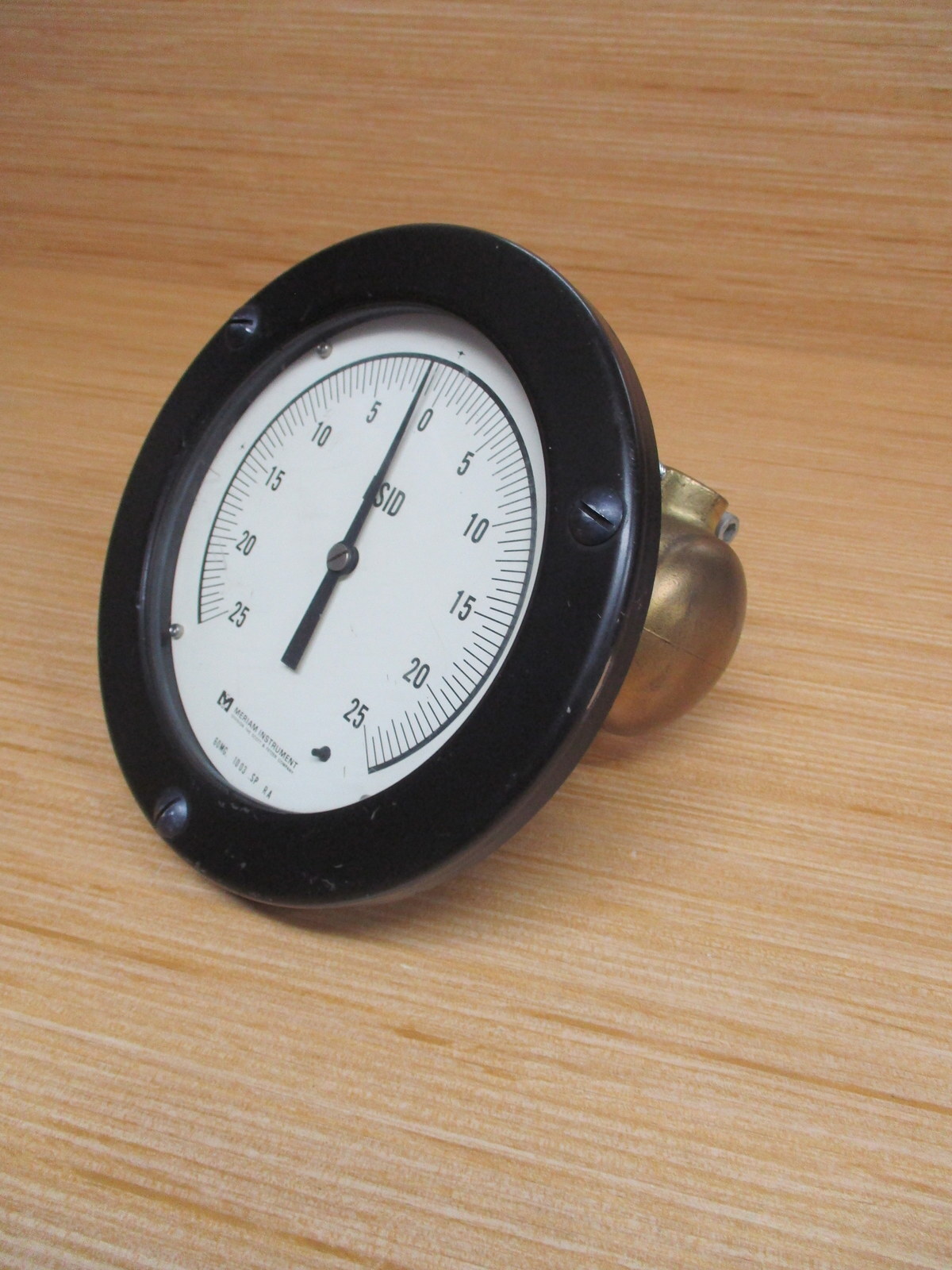 Meriam Instrument 1126 25-0-25 PSID Differential Pressure Gauge