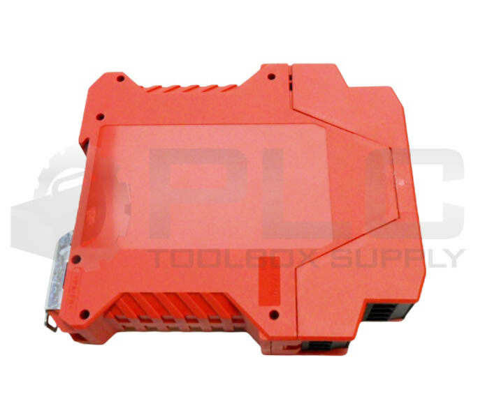 NEW ALLEN BRADLEY 440R-N23135 /C SAFETY RELAY 24V AC/DC *UPS RED AVAILABLE*