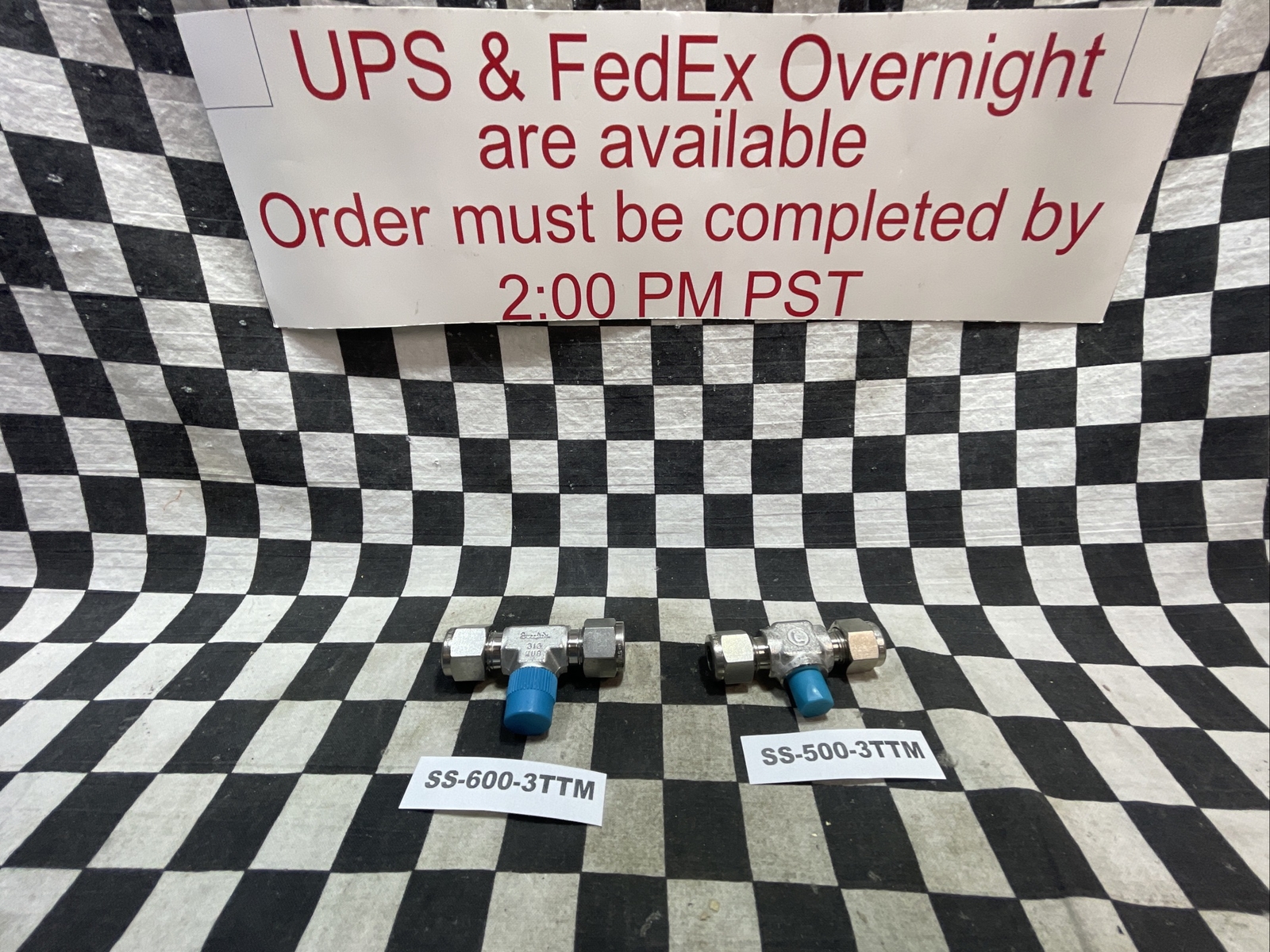 SWAGELOK SS-600-3TTM &SS-500-3TTM Female Run Tee 5/16″ & 3/8″ , LOT OF 2#121W19