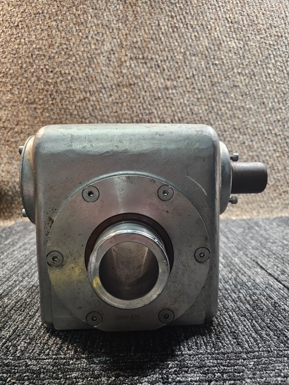 CONE DRIVE F076-59961-01 STAINLESS STEEL GEARBOX RATIO 50:1 7SFG LUBE