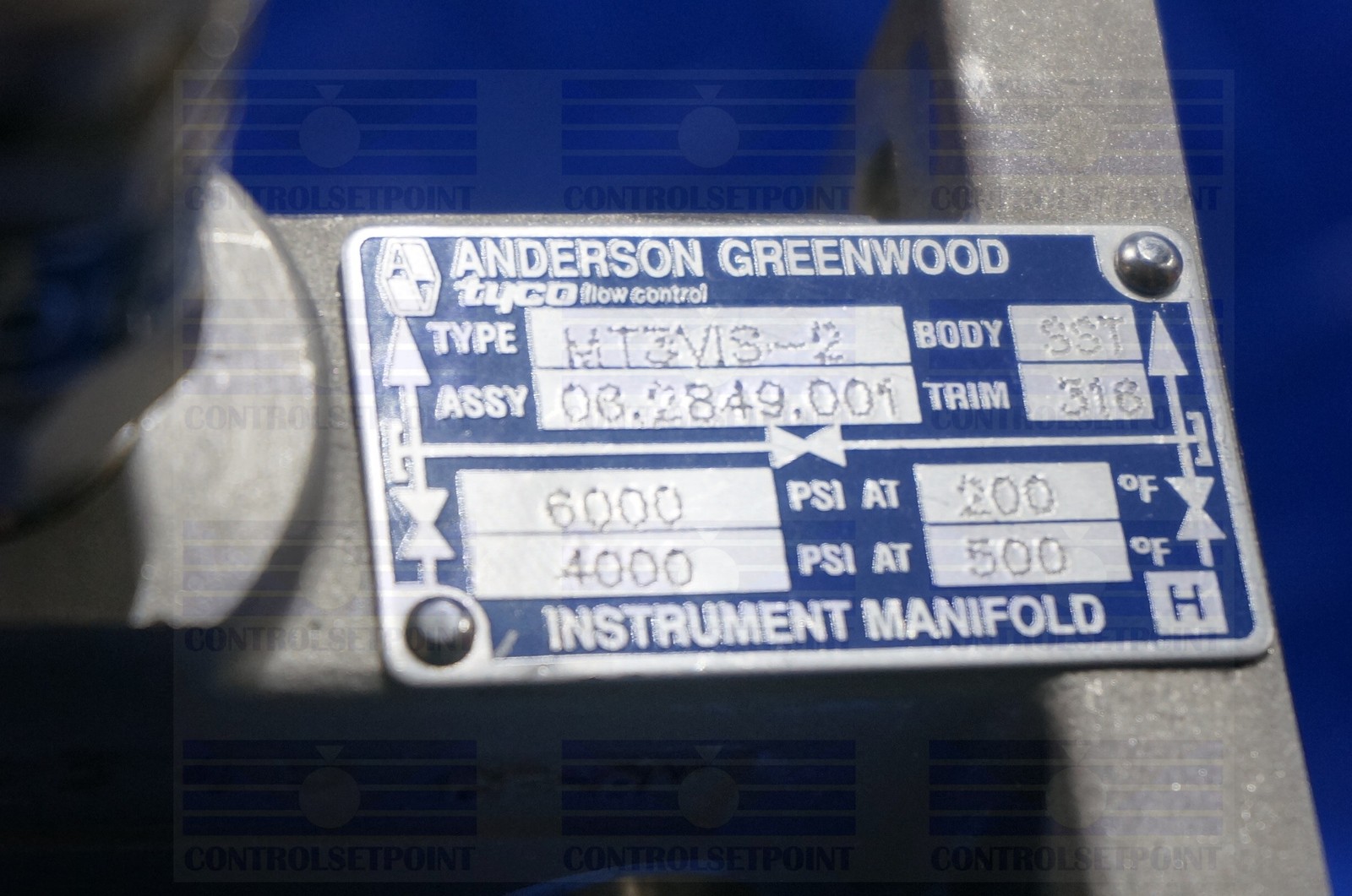 ANDERSON GREENWOOD MANIFOLD MT3VIS-2 3 VALVE MANIFOLD NEW