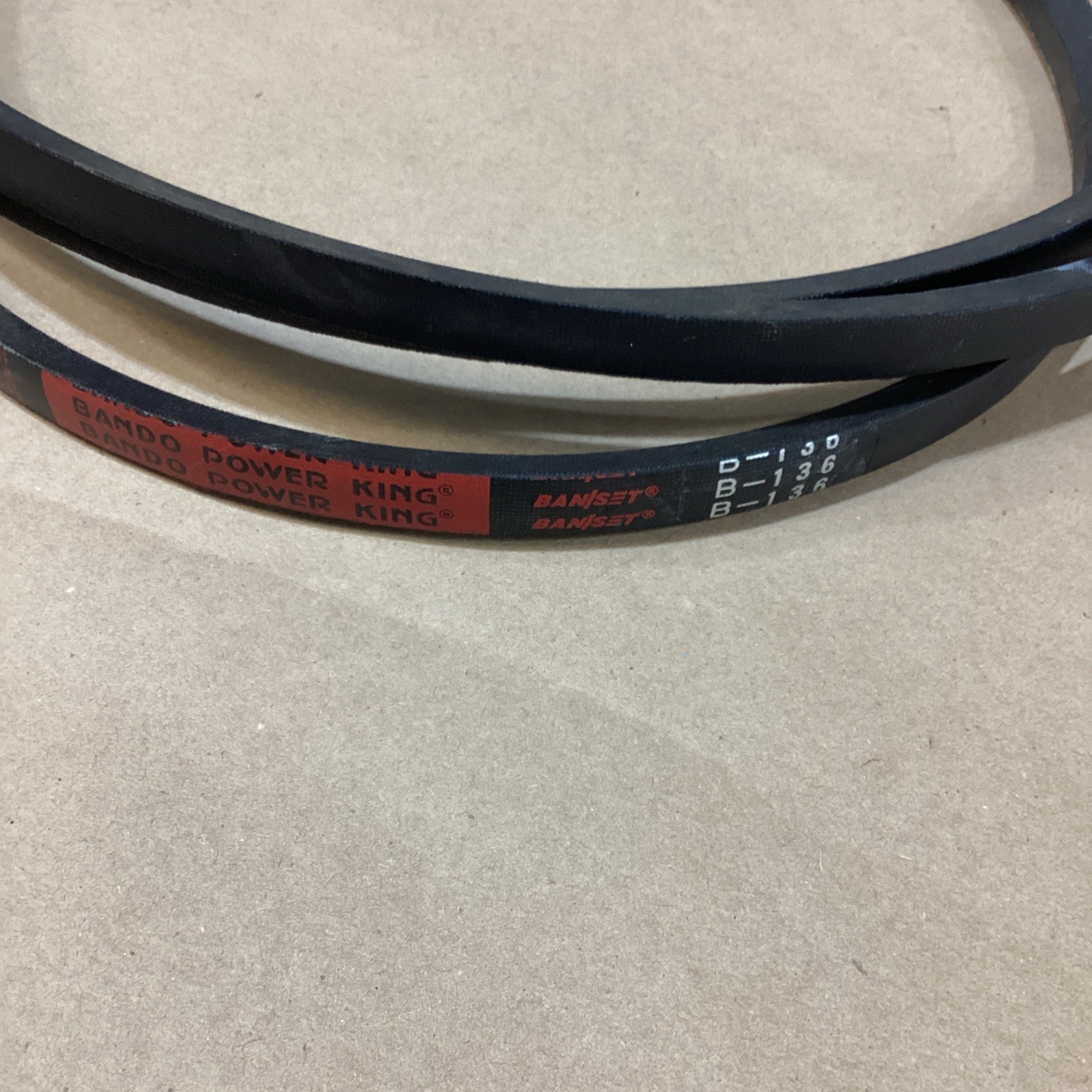 Bando B-136 B136 Power King V-Belt
