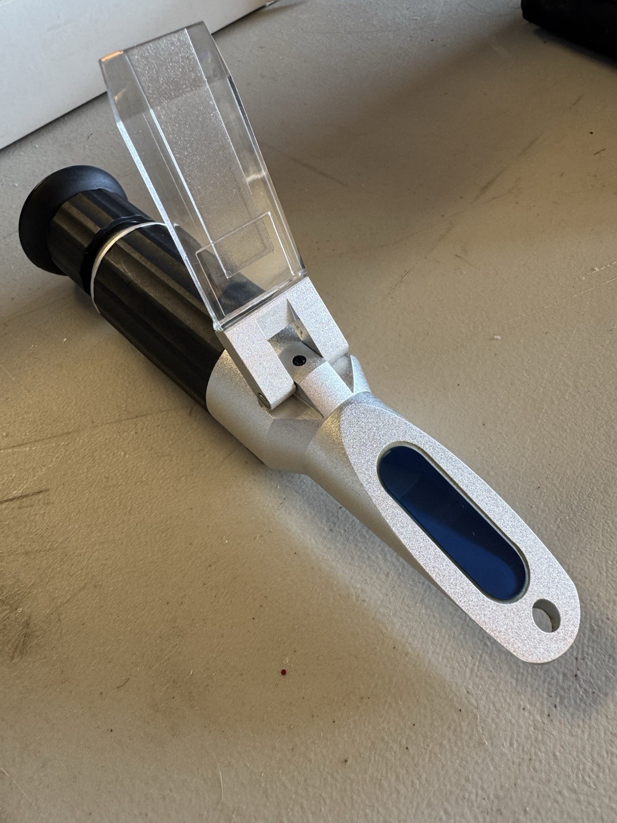 PORTABLE WESTOVER RHB-32ATC BRIX REFRACTOMETER 0-32 deg