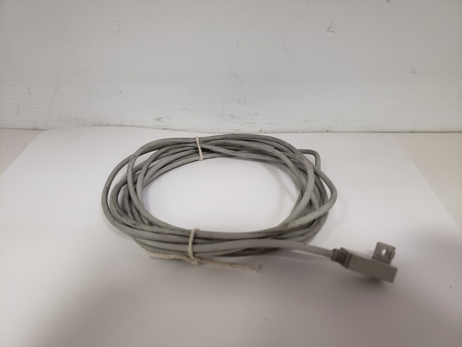 SMC D-F7BA AUTO SWITCH 12-24 VDC 1/2 METER CABLE 2 WIRE