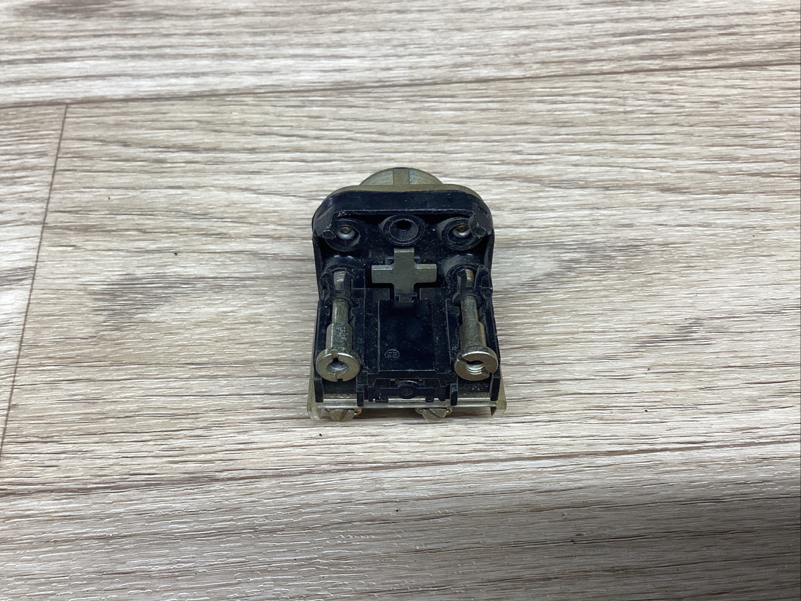 Allen-Bradley 800T-A2 Ser N Black Push Button 800T-XA #817F130*CO