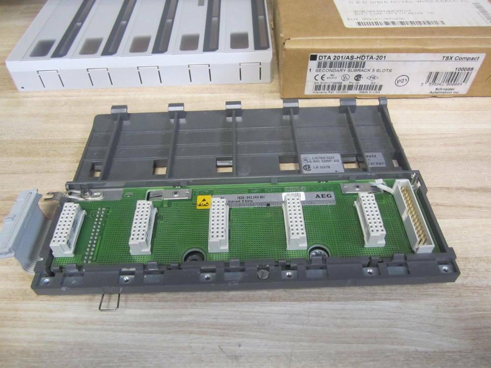 Schneider Modicon DTA 201/AS-HDTA-201 AEG Subrack