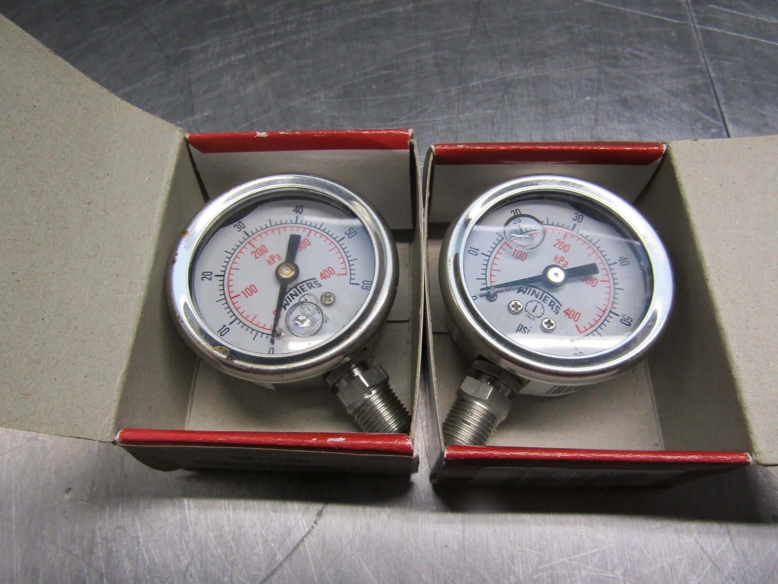 Winters 491D68 Gauge 0-60psi Model PFQ1203 Lot of 2!