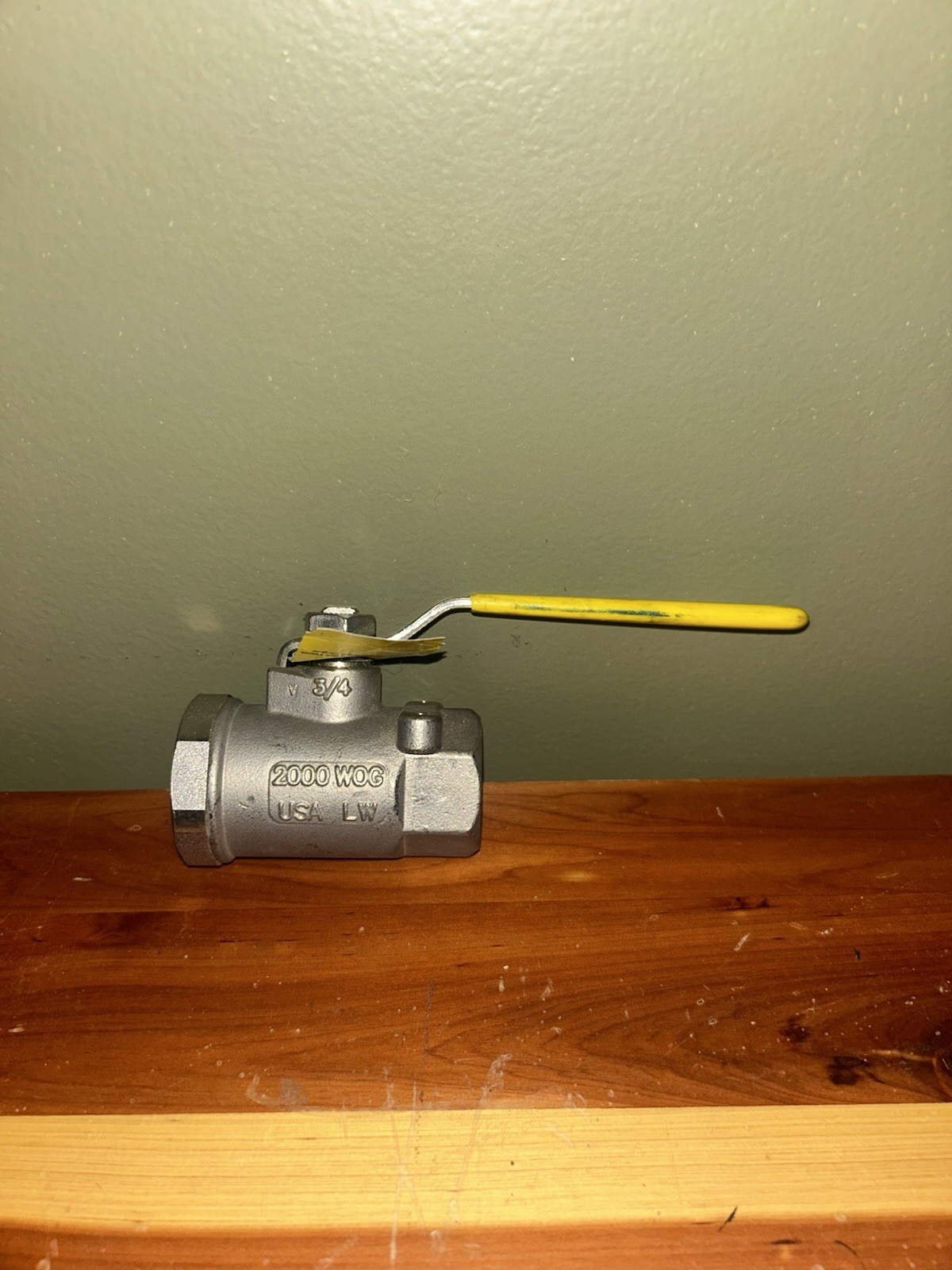 APOLLO STAINLESS STEEL BALL VALVE 76-104-01A 3/4″ FNPT 2000 PSIG WOG CF8M