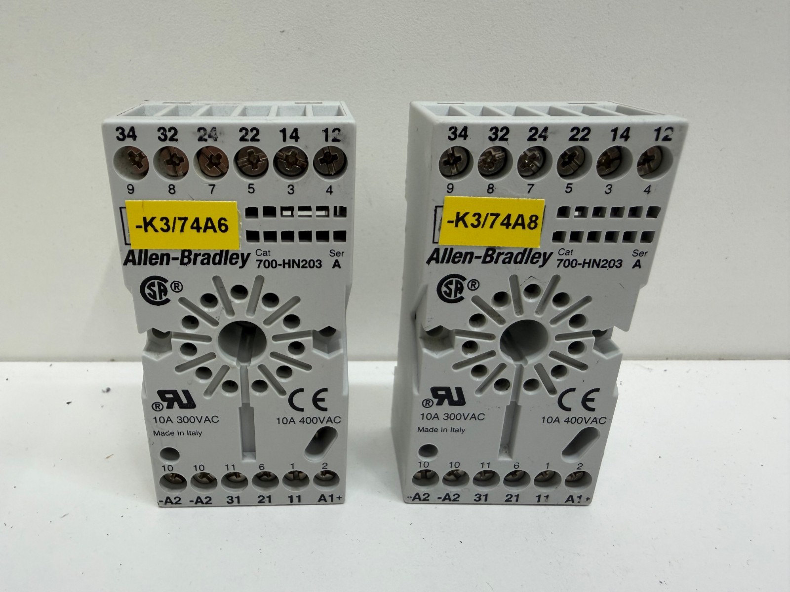 LOT OF (2) GOOD USED! ALLEN-BRADLEY 10A 300/400V RELAY BASE SOCKETS 700-HN203