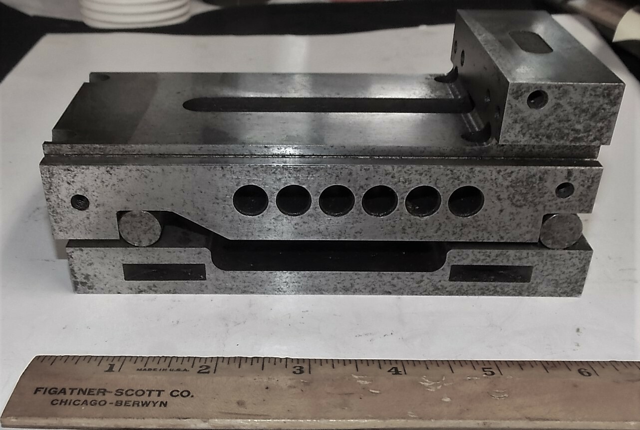 TOOLMAKERS SINE VICE, 3″X3/4″X3″ HARDEN & GROUND, MISSING JAW