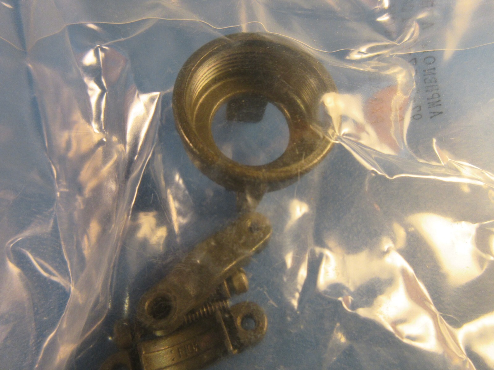 LOT OF 3 Amphenol 97-3057-1010 Circular Connector Shell Clamp