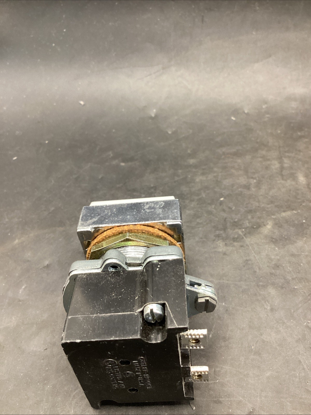Eaton Cutler Hammer E30BA Compact Push Button Indication Light 120v