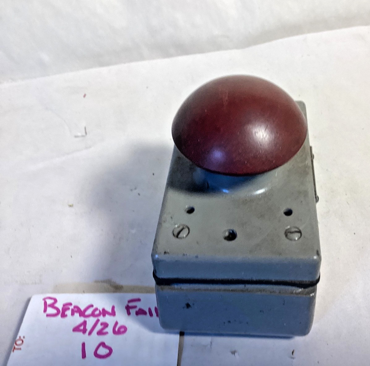 Mackworth G Rees 662 mushroom head control switch
