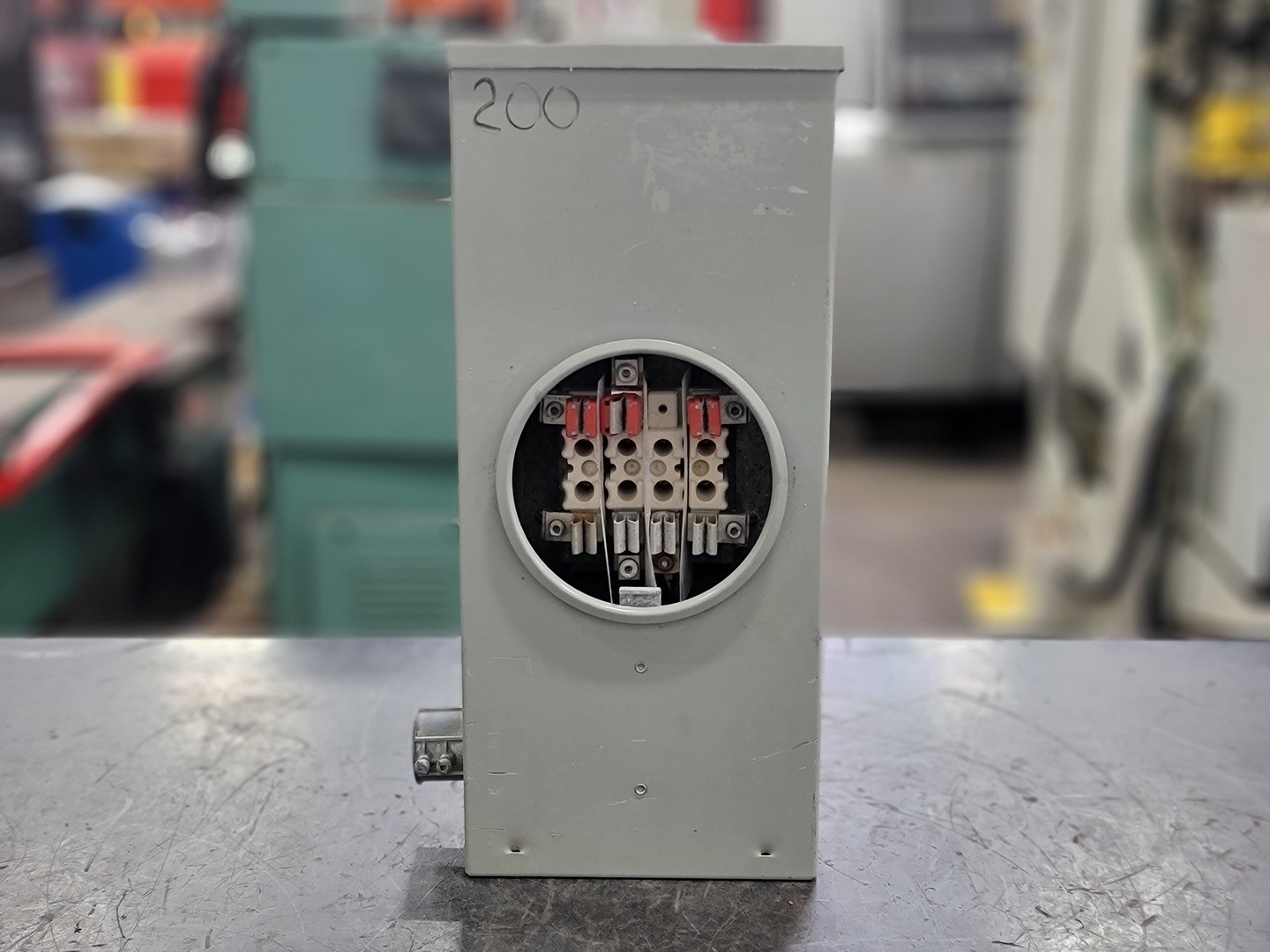 HYDEL SFC700PW 100 A, 600V PolyPhase Meter Socket w/ Hub Closure Plate –