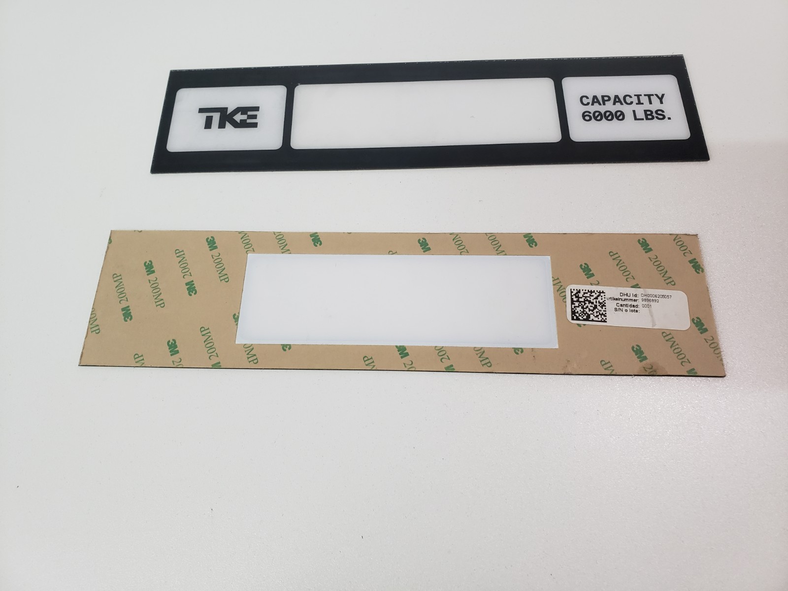 LOT of 2 – UNUSED – TKE ThyssenKrupp 9896892 Badge Capacity 6000lbs