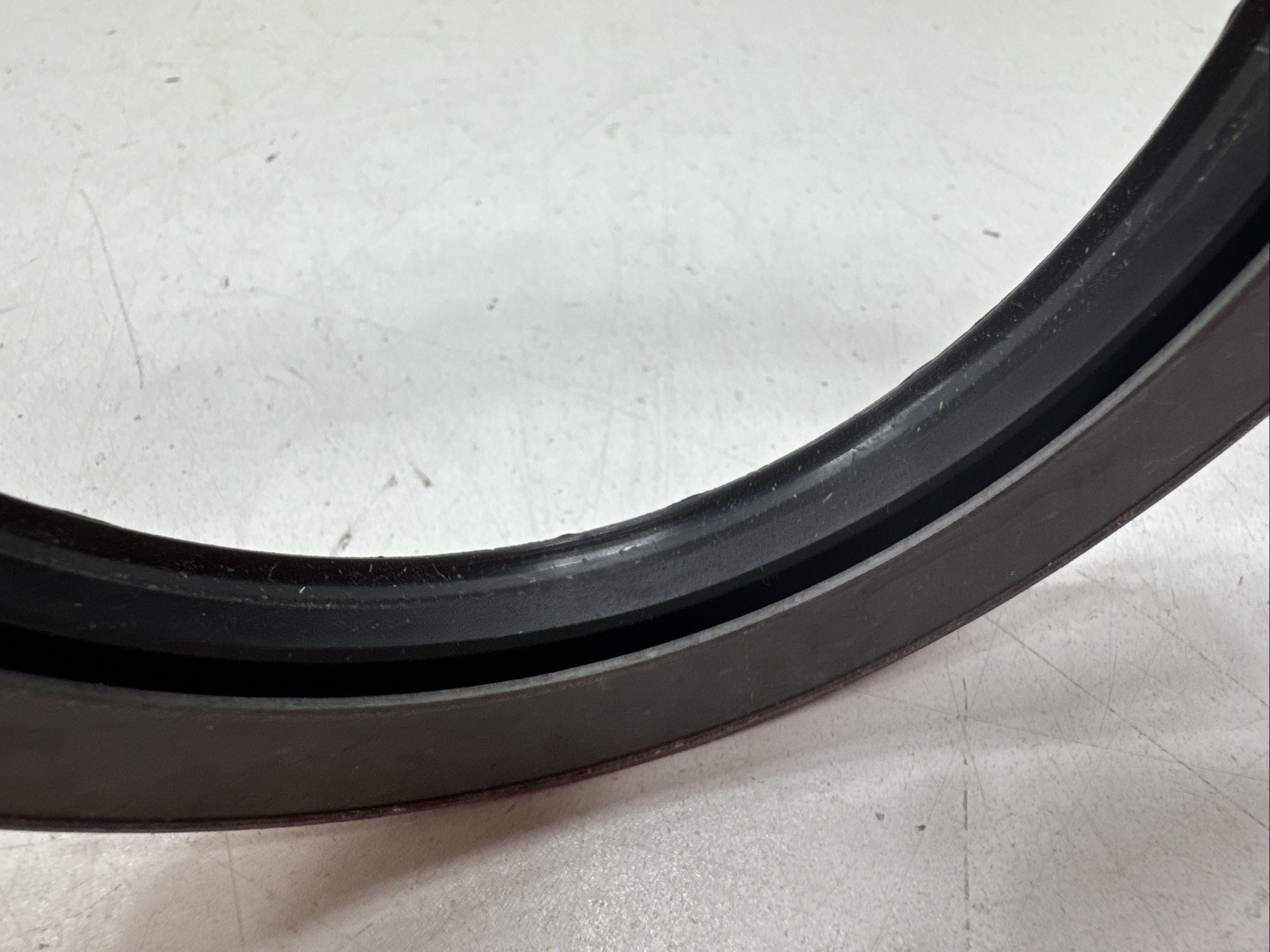 (Qty.2) Federal Mogul 417505 Oil Seal – 3.875 X 5.501 X 0.500″ 8A