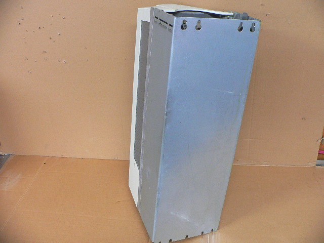 Abb Acs550-U1-052A-6 50Hp 600 Volts 3-Phase Variable Frequency Drive