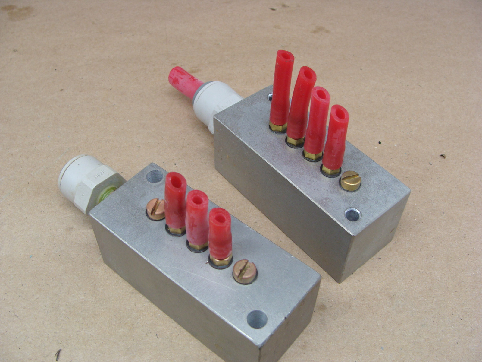 5 PORT MANIFOLD — LOT OF 2