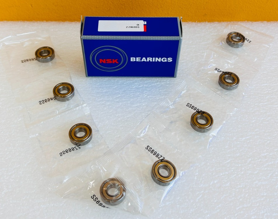 NSK SS698ZZ (Box of 10) 8mm ID Bore, 19mm (OD), Miniature Ball Bearings. New!