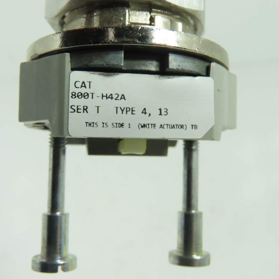 Allen Bradley 800T-H42A 2-Position Selector Switch Ser T Type 4,13