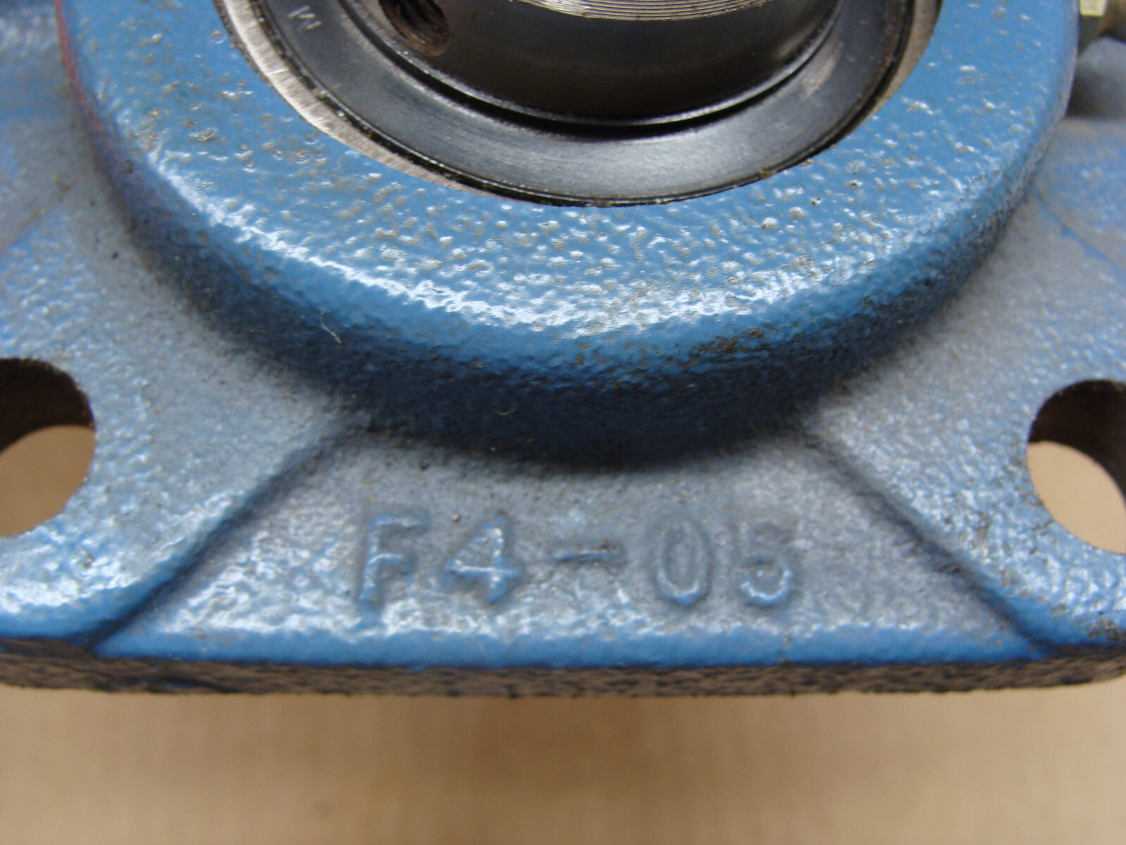 MB MFG 4 BOLT FLANGE BEARING F4-05 W/PAT 3797901 BEARING