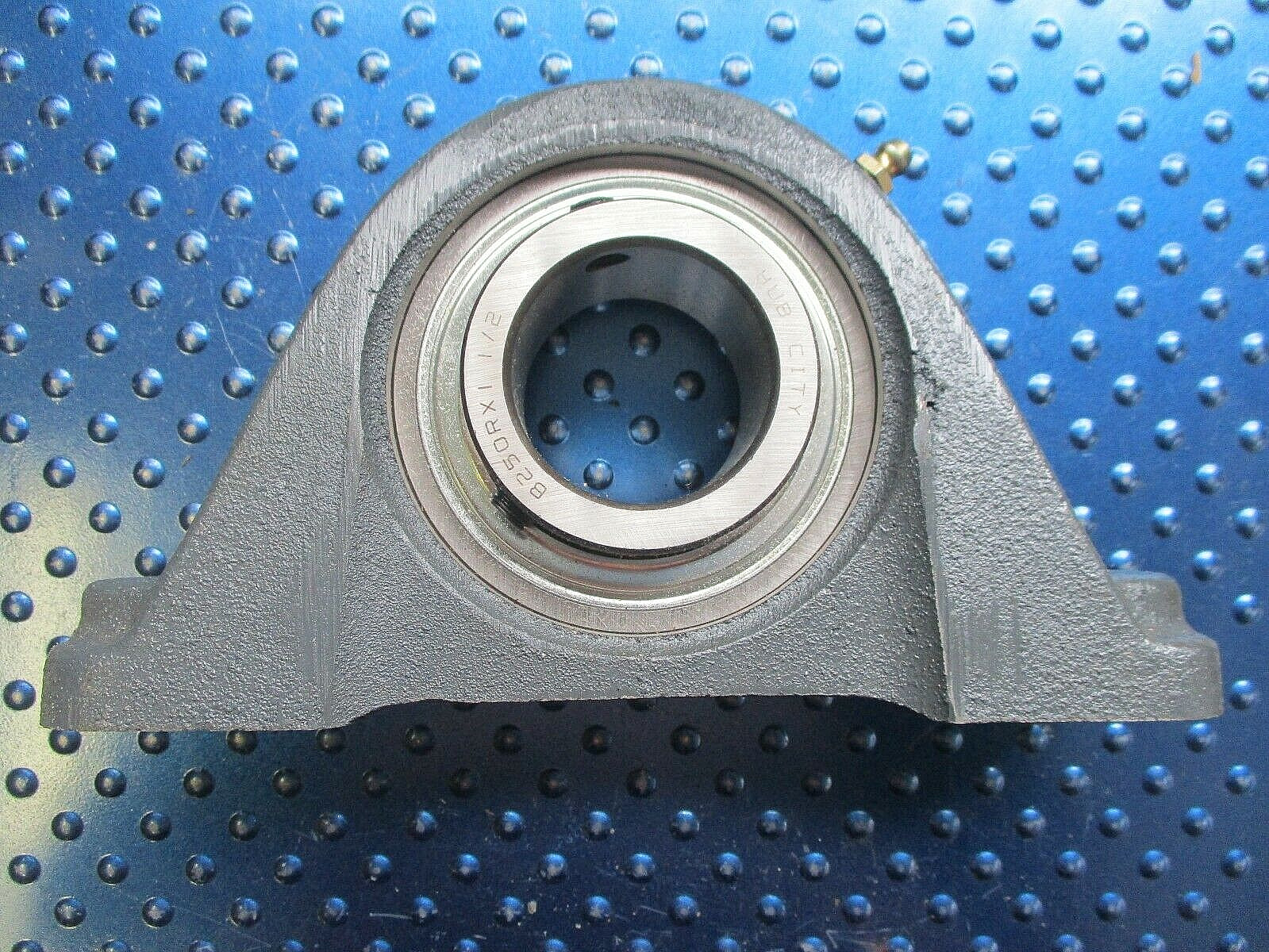 NEW HUB CITY MOUNTED BEARING PB251URX 1 1/2″ 09G04C
