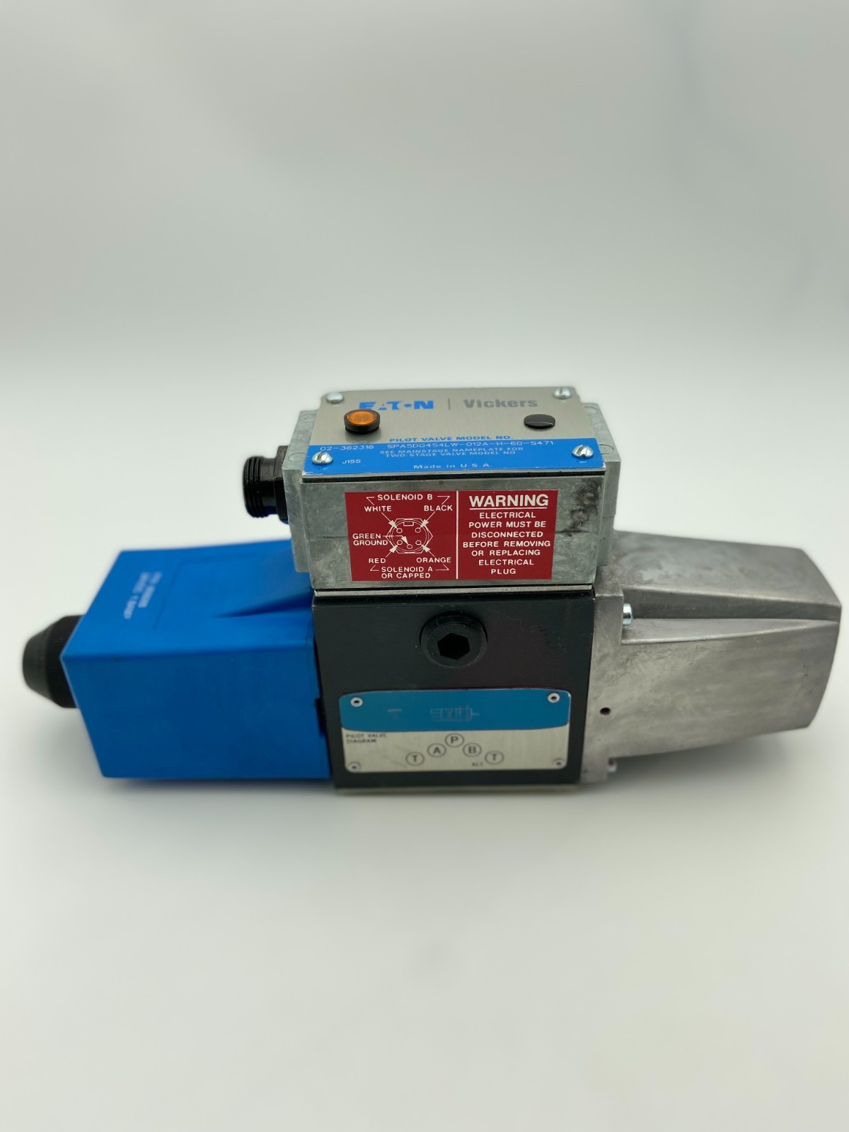 EATON | Vickers -Directional 02-362316, SPA5-DG4S4 LW 012A H 60 S471 Genuine-New