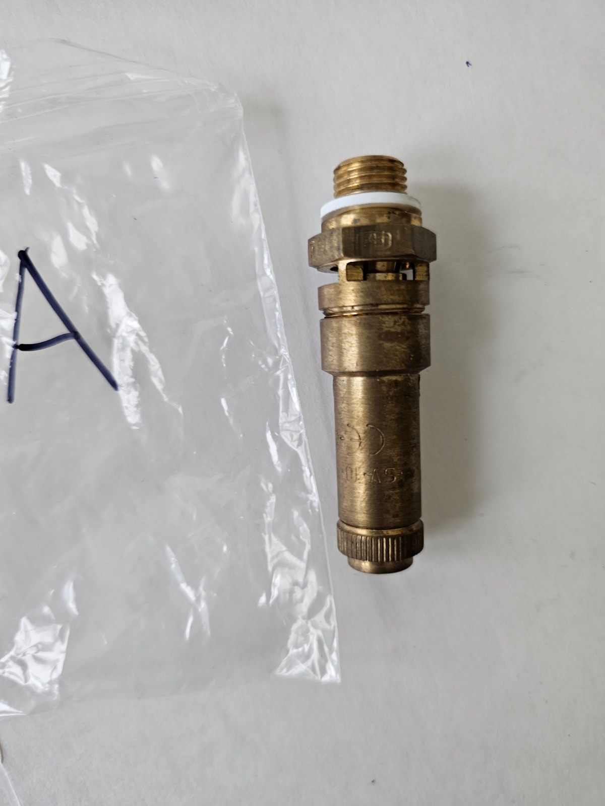 INDUSTRIAL MRO VALVE AZ 4,0 BAR R2084 SV 10 882 8 D/G 0,65TUV