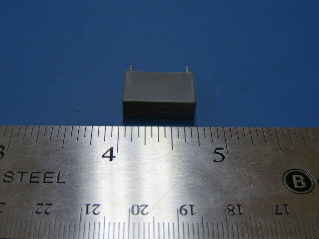 ARCOTRONICS R76QI2220SE40J Qty of 50 per Lot CAPACITOR METALLIZED FILM; FILM MM