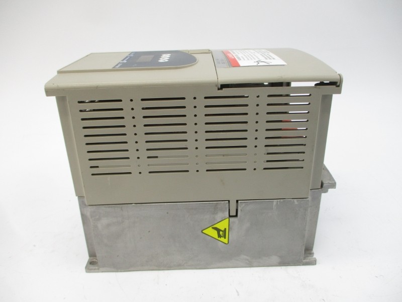 TELEMECANIQUE ATV28HU72N4 380/500V 13.0/11.8A 20A UNMP