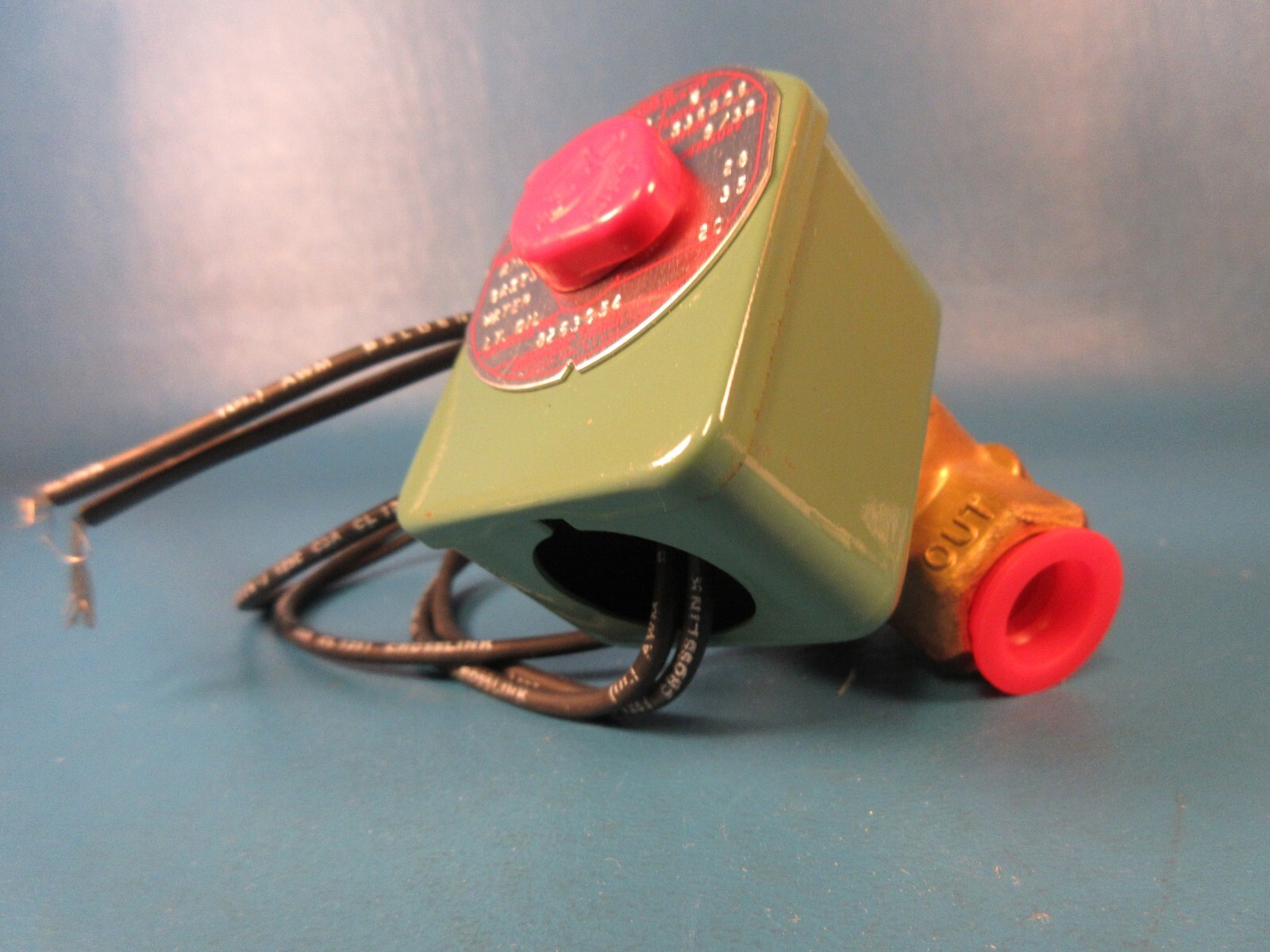 ASCO 8263C54, Solenoid Valve 120V 3/8″ NPT, ORIFICE 9/32