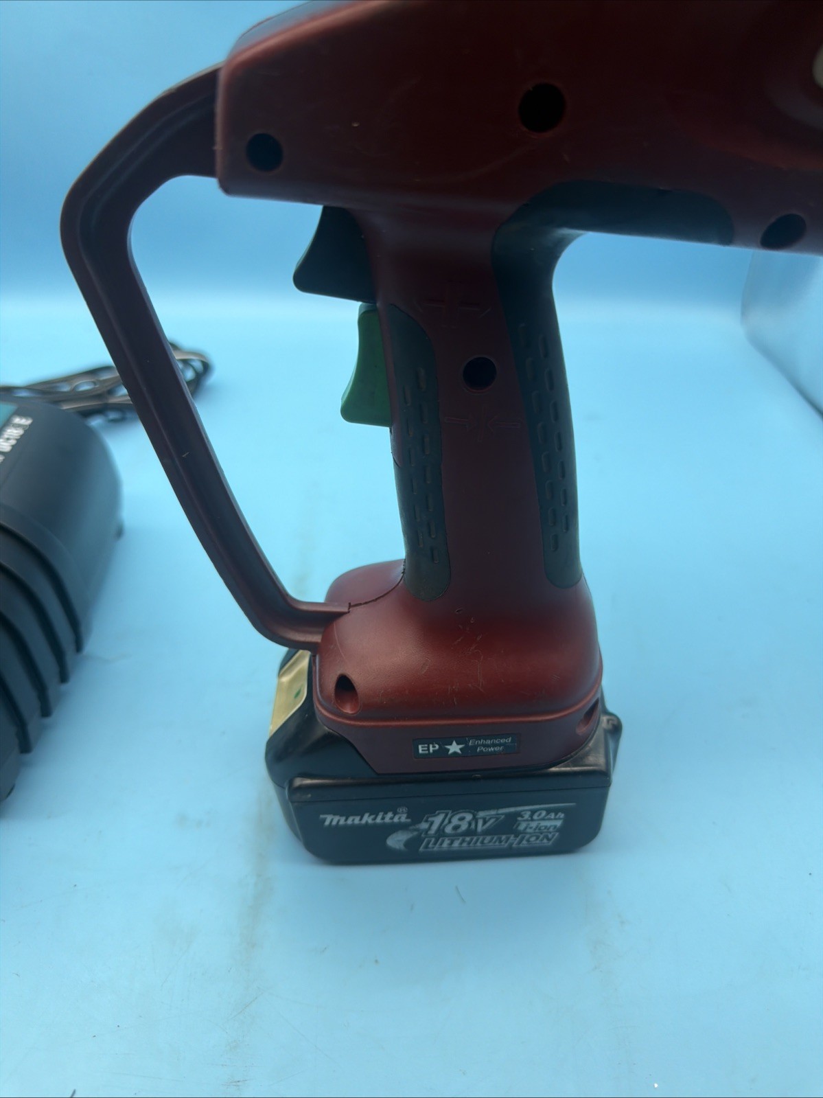 Burndy Patriot Series 129 PATCUT129 *working Needs Service