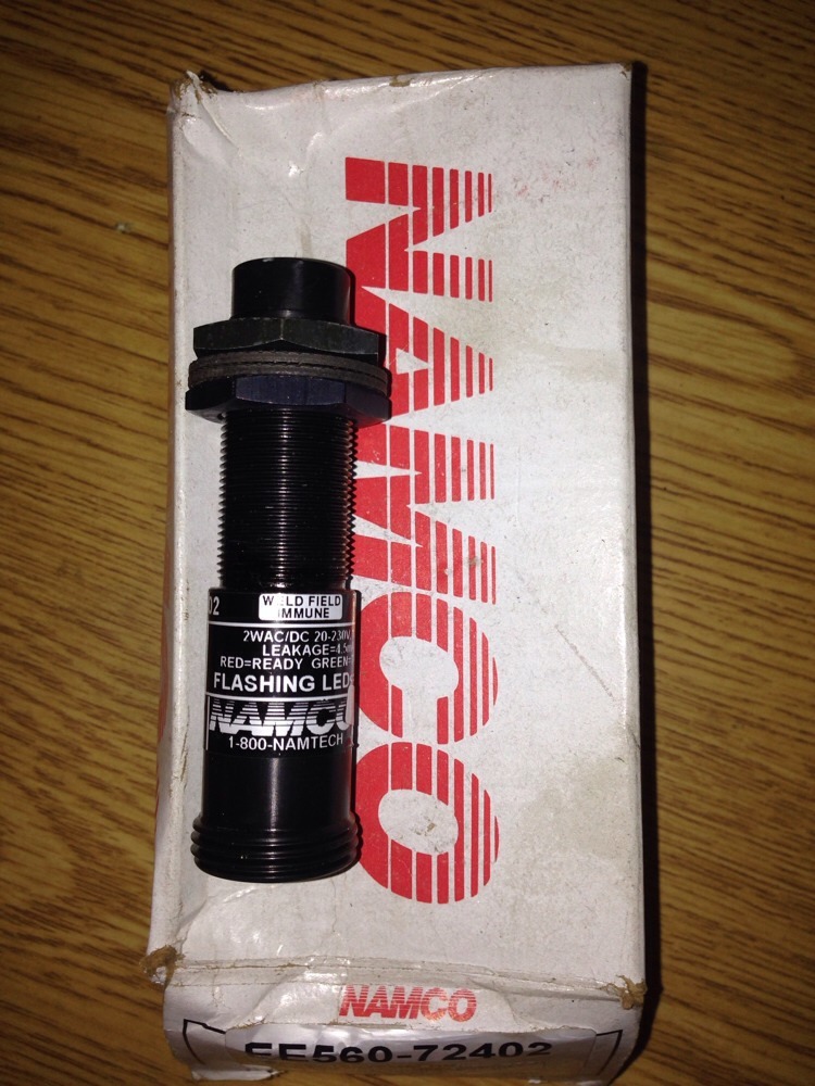 NAMCO EE560-72402 20-230VAC/DC PROXIMITY SENSOR EE56072402 #1646B31