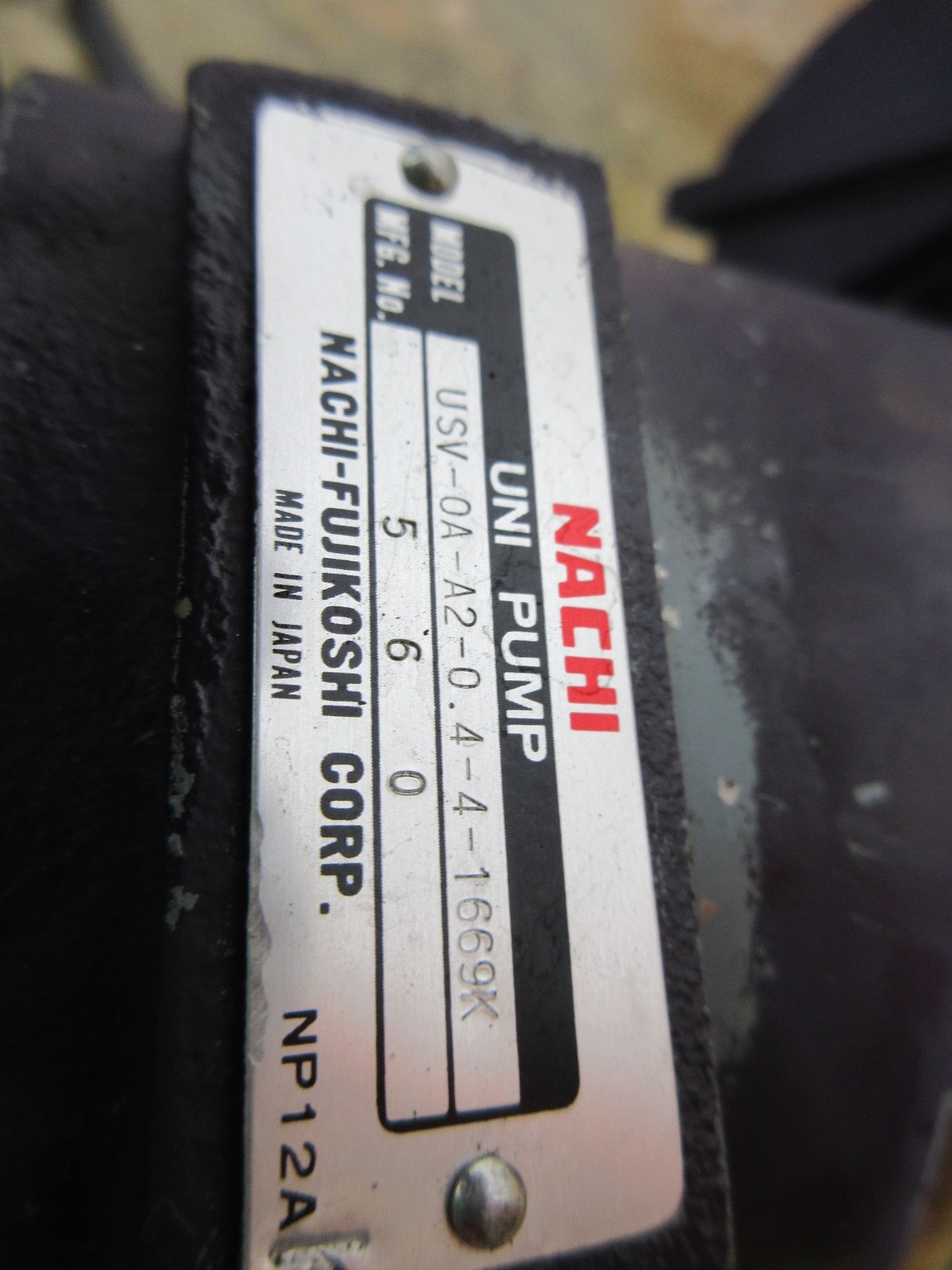1996 CITIZEN L25 CNC NACHI MOTOR LTIS85-NR VBBA-0A4A04 VDS-0B-1A2-TU-1731K PUMP