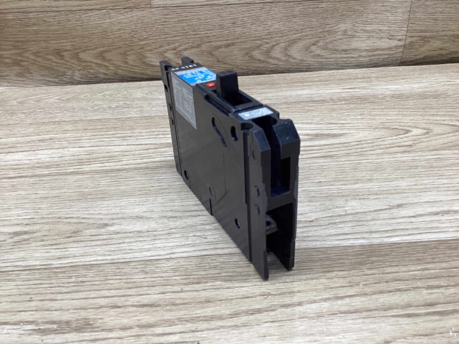 Siemens ITE ED41B050 Circuit Breaker 50A 1-Pole 277V 50 Amp #07F79PR6*CO