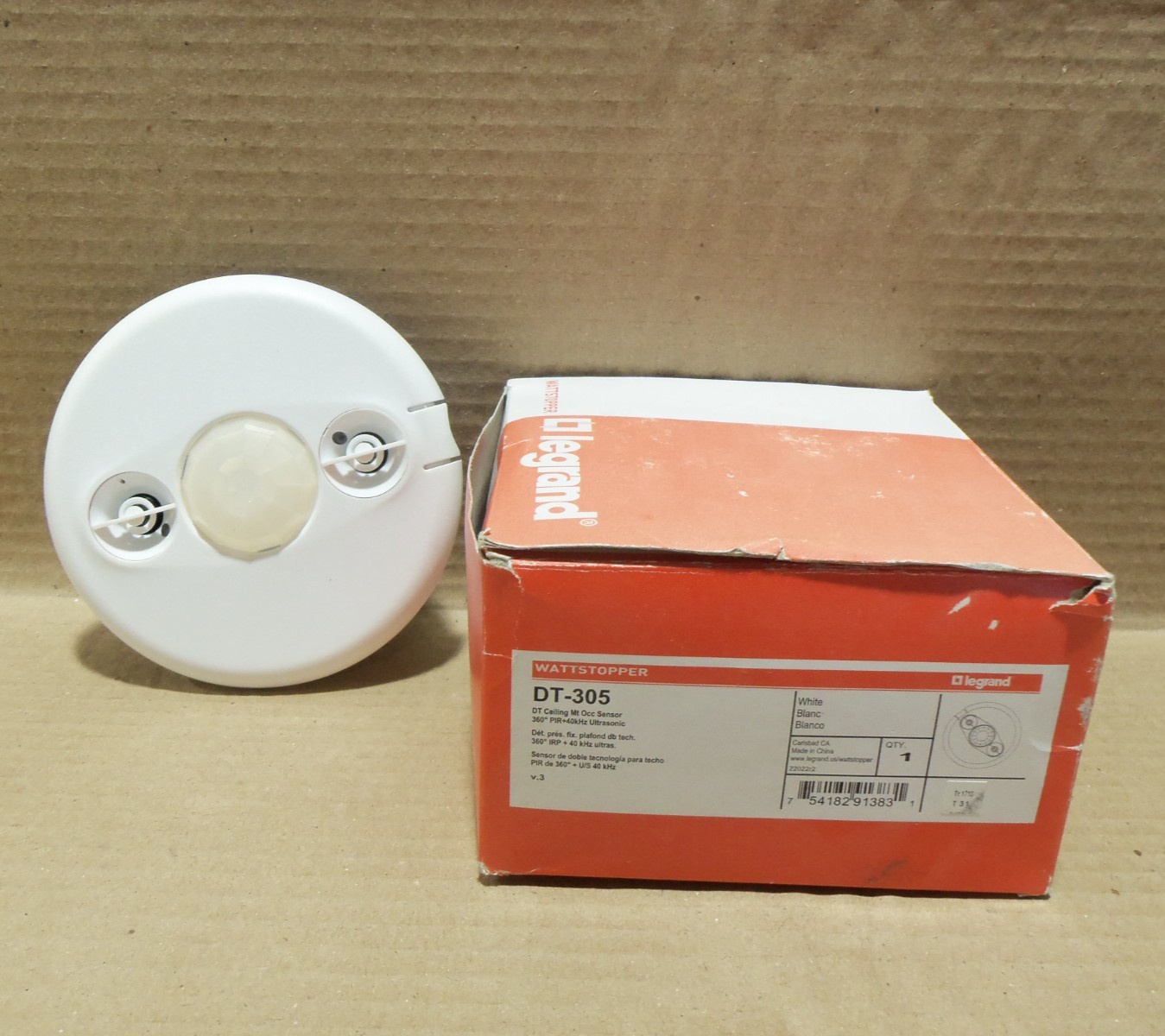 New Legrand/Wattstopper DT-305 DT Ceiling Mount Occupancy Sensor